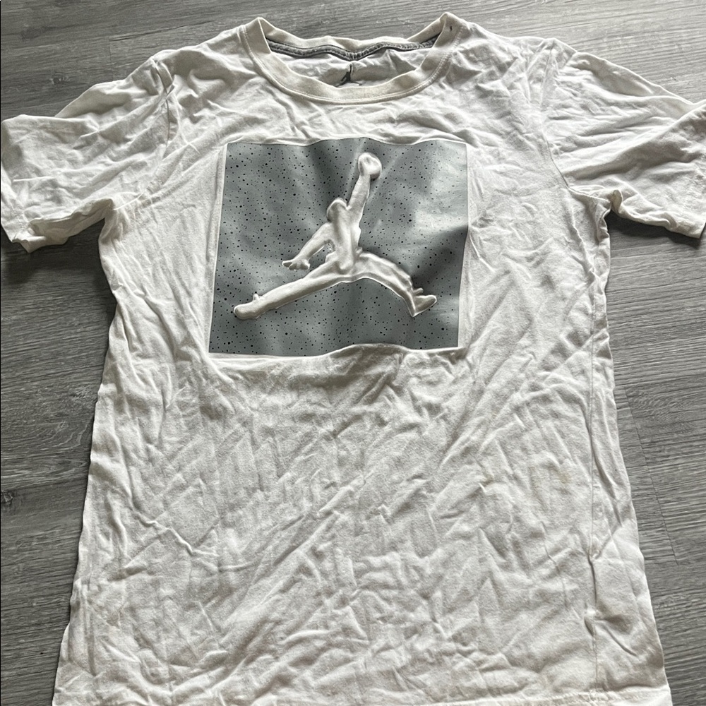 Kids White Short-Sleeve Graphic Tee with Jumping Silhouette